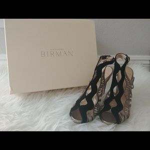 Alexandre Birman. Black suede sandals
